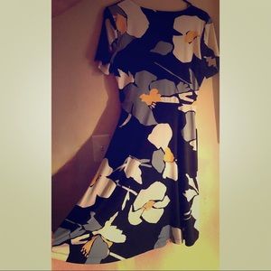 Floral surplice dress